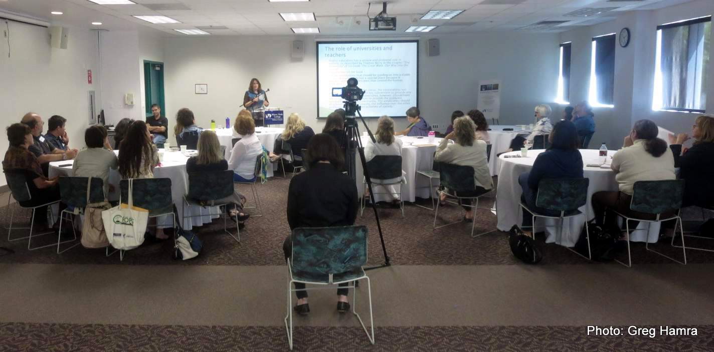 AELA’s National Convenor, Dr Michelle Maloney, giving a workshop in Florida, USA in May 2015, on the Precautionary Principle, Earth jurisprudence and Earth laws, to university lecturers at Miami University.