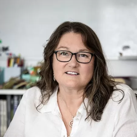 Dr Michelle Maloney